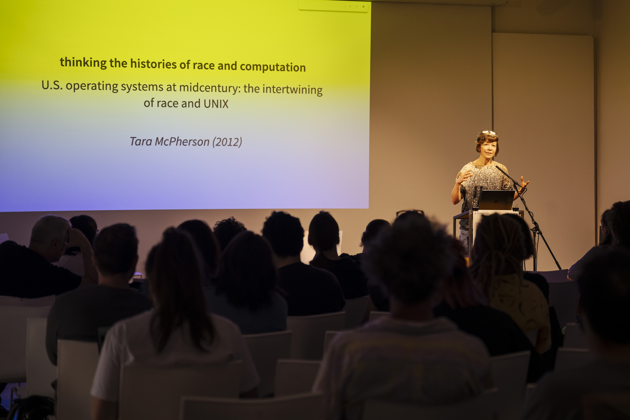 AMRO24 Exhibitions "On uncomputable practices", by Valentina Vuksic