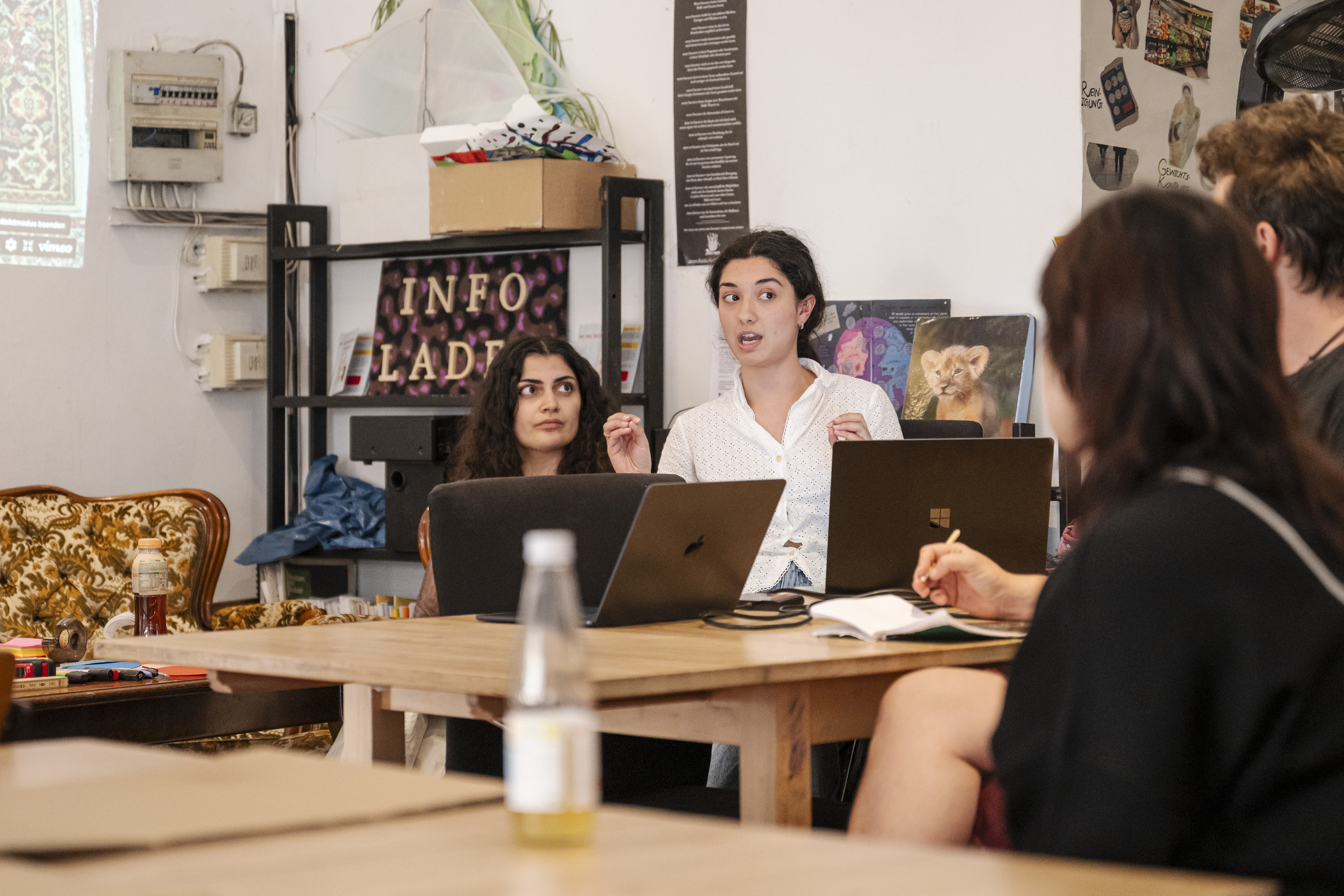 AMRO24 Exhibitions "Turning off the Internet (Slot #2)", by Ada & Stephen Kerr & Irmak Ertaş & Aglaia Petta