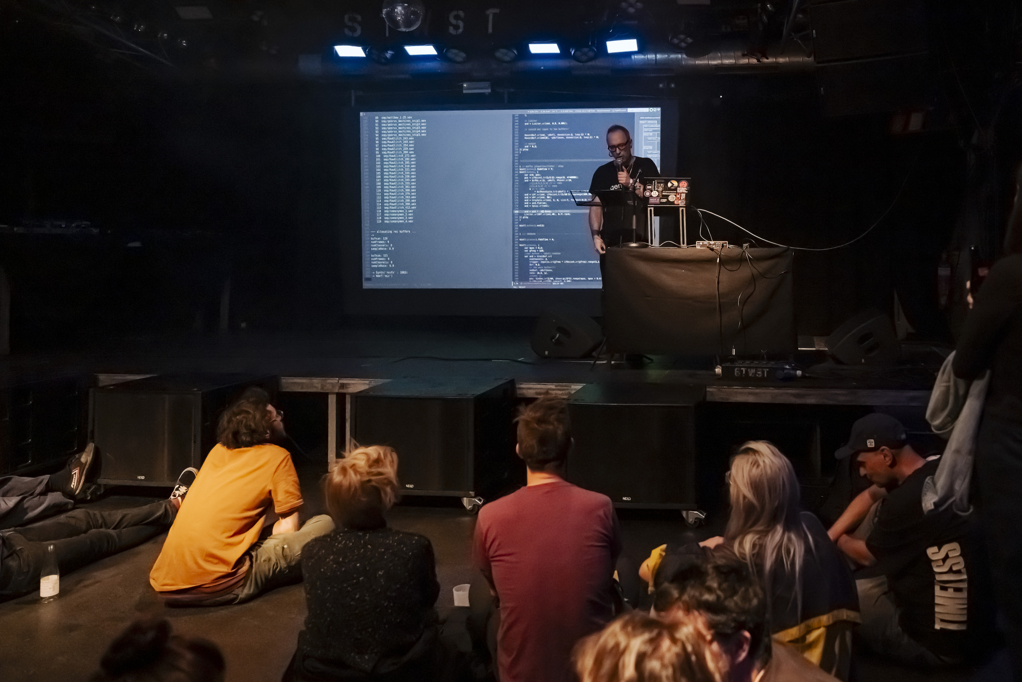 AMRO24 Exhibitions "#BeYourOwnGlitchPlaformWithOthers", by Luka Prinčič