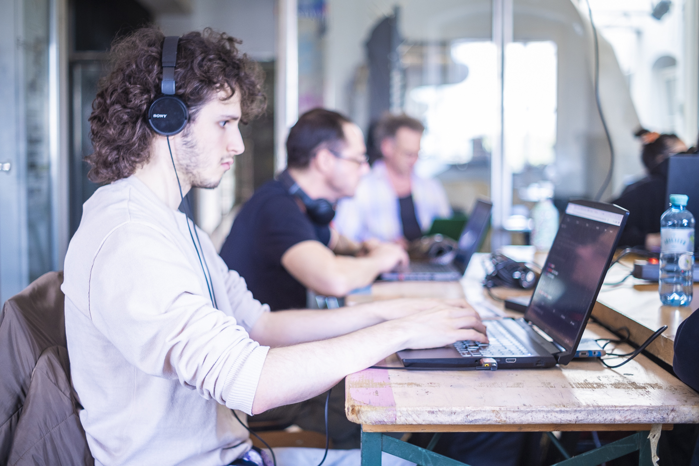 AMRO24 Exhibitions "Collaborative Music Coding with Flok and Mercury for the Web", by Timo Hoogland & Lina Bautista (aka Linalab)